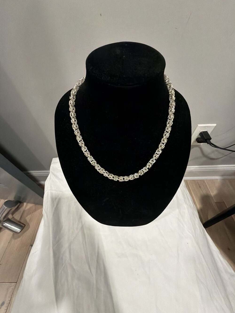 DJoy Silver-Tone Byzantine Link Chain Necklace
